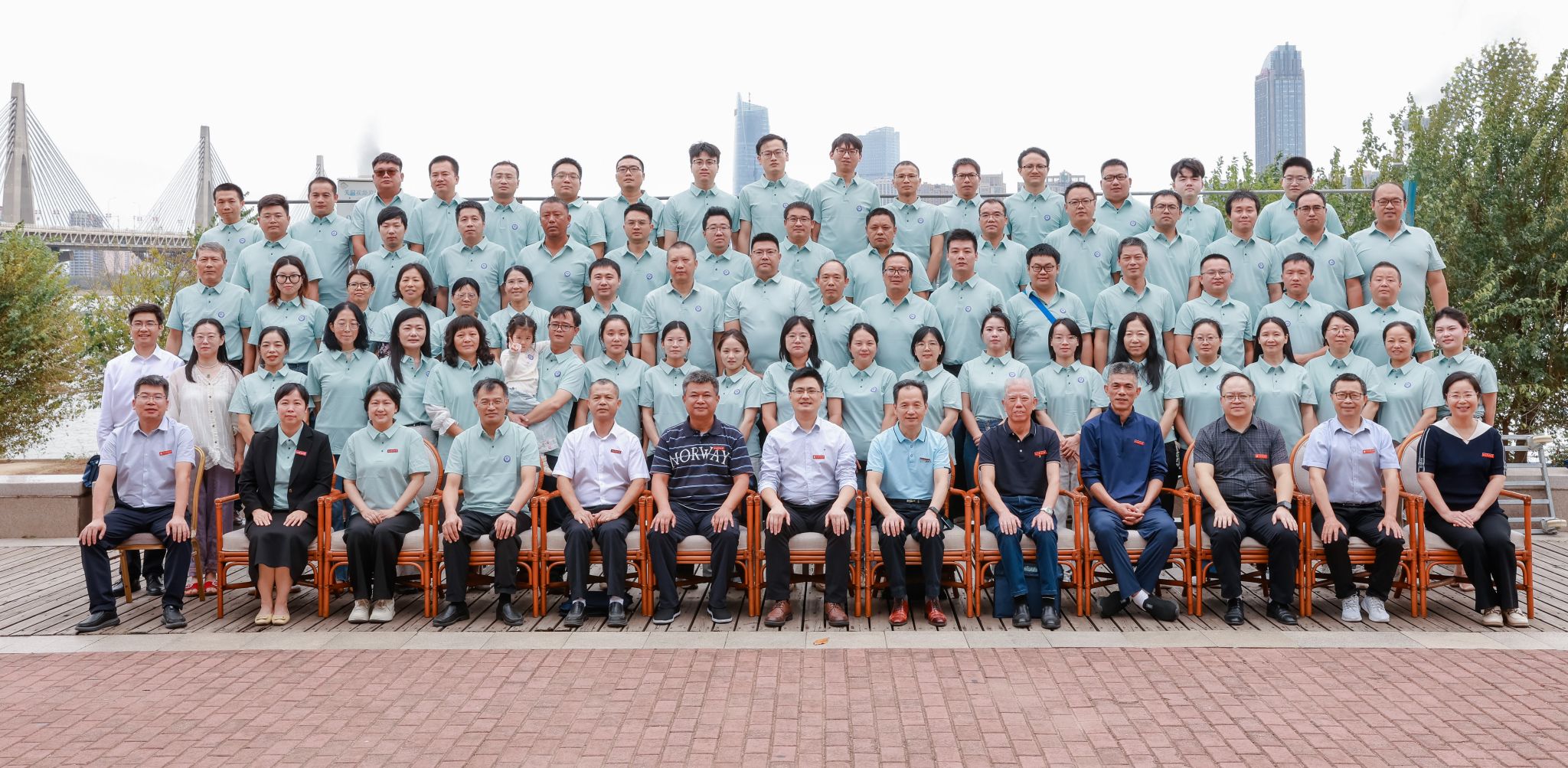 微信图片_20251023084926.jpg